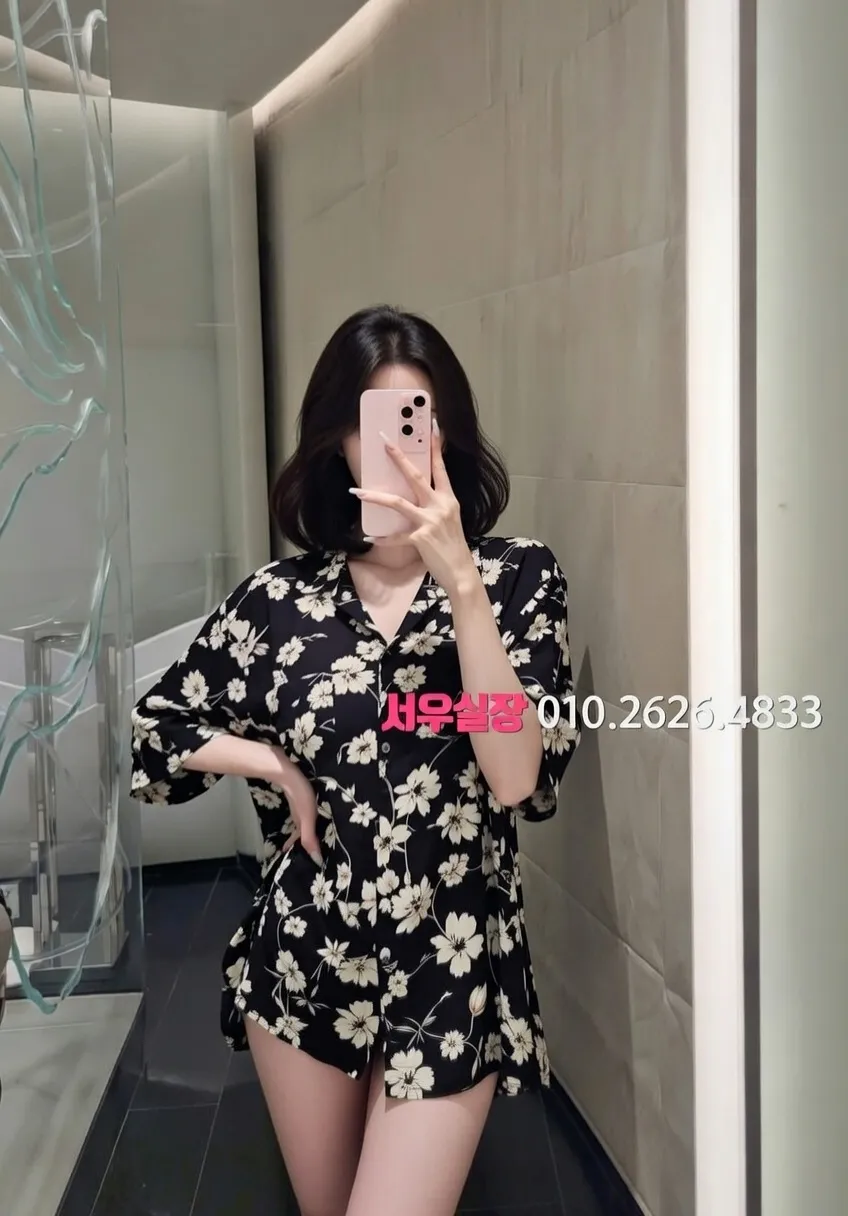 구로 쓰리노 프리미엄 라인업 32번 프로필